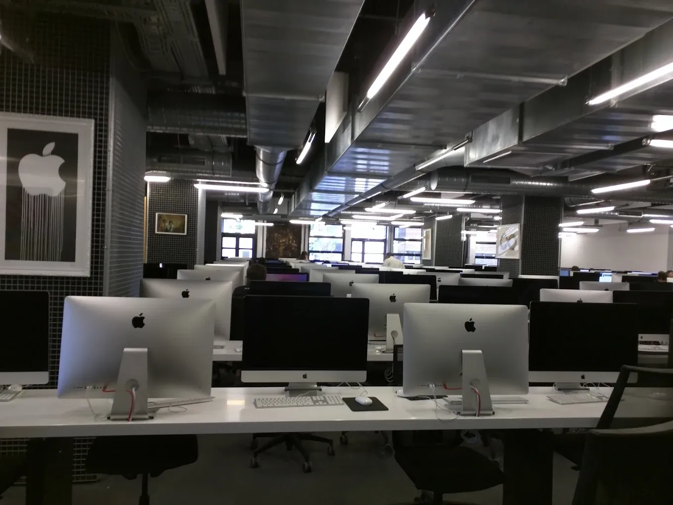 42 School Paris campus — the cluster